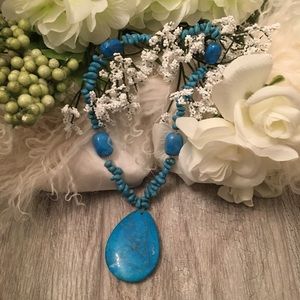 Beautiful Blue Turquoise Stone Necklace Tdc